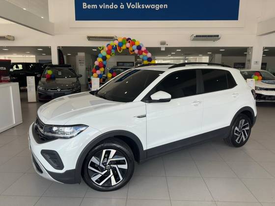 VOLKSWAGEN T-CROSS 1.0 200 TSI TOTAL FLEX COMFORTLINE AUTOMÁTICO VOLKSWAGEN T-CROSS 1.0 200 TSI TOTAL FLEX COMFORTLINE AUTOMÁTICO